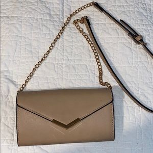 Urban Expressions beige crossbody